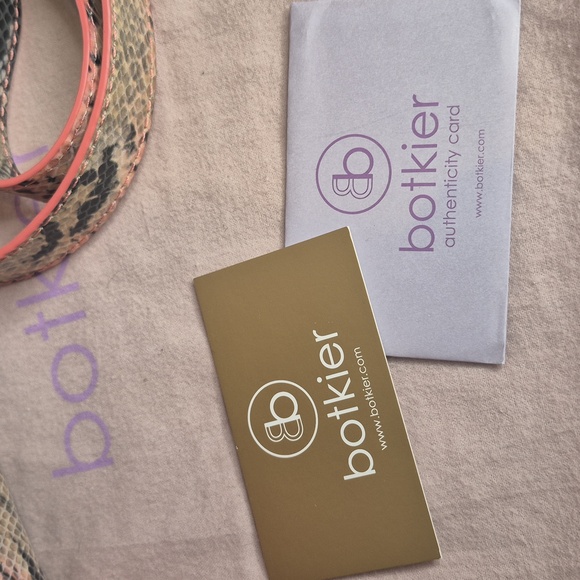 Botkier Python Embossed Handbag NWOT - Picture 15 of 17